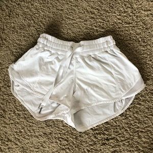 White lululemon shorts
